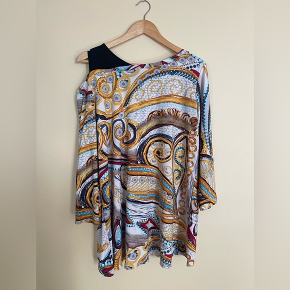 ATTITUDE BY RENEE BLOUSE - Picture 3 of 4